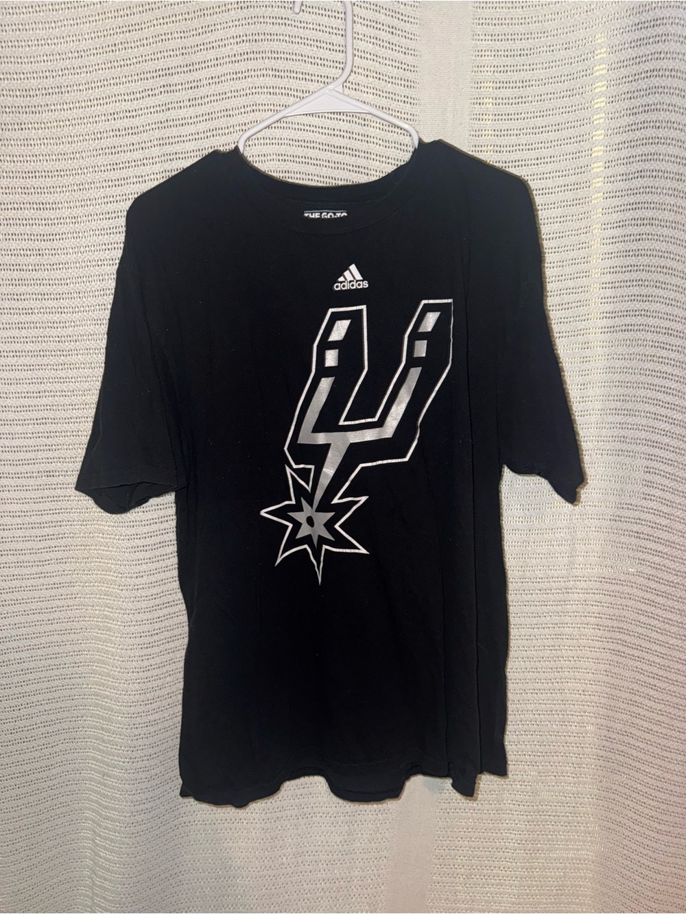 adidas Black San Antonio Spurs Logo Tee